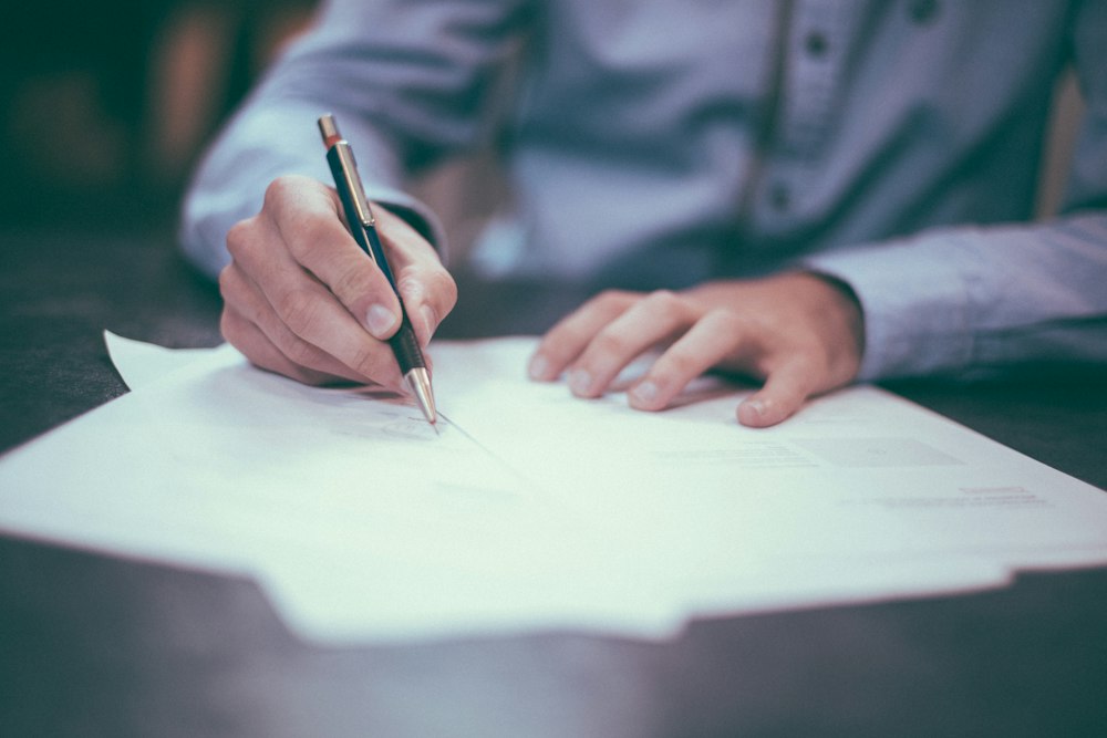 Document verification and hologram detection